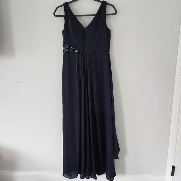 Ignite Evenings Size 6 Navy Beaded Gown Pleated V-Neck Formal Dress - Picture 4 of 9